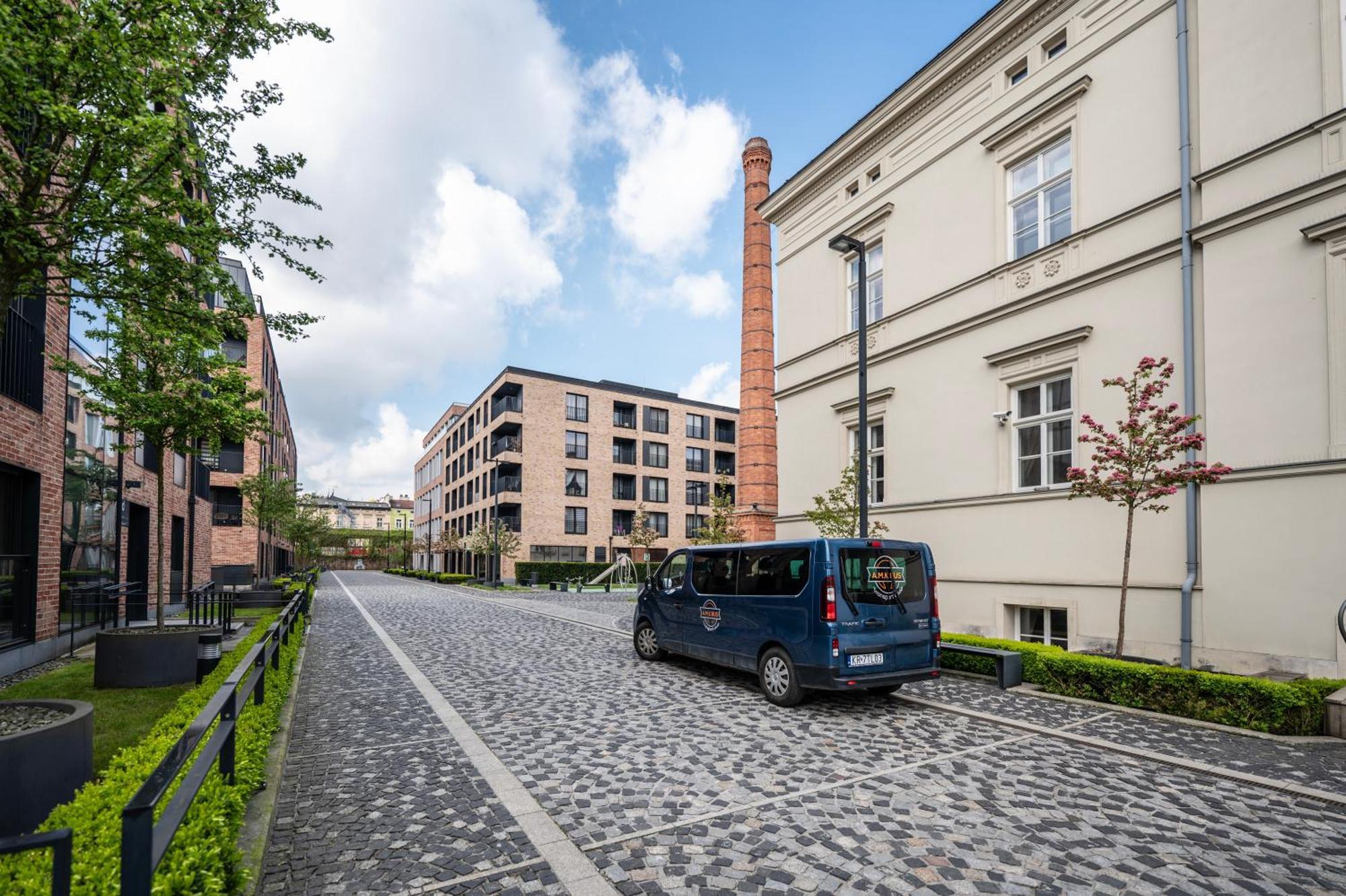 Apartamento Katania Moxy Te&Am Cracow Cracovia Exterior foto